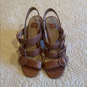Louise et Cie Camel Leather Sandals